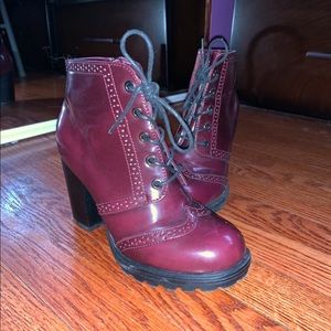 Bamboo Lace-Up Heel Boots